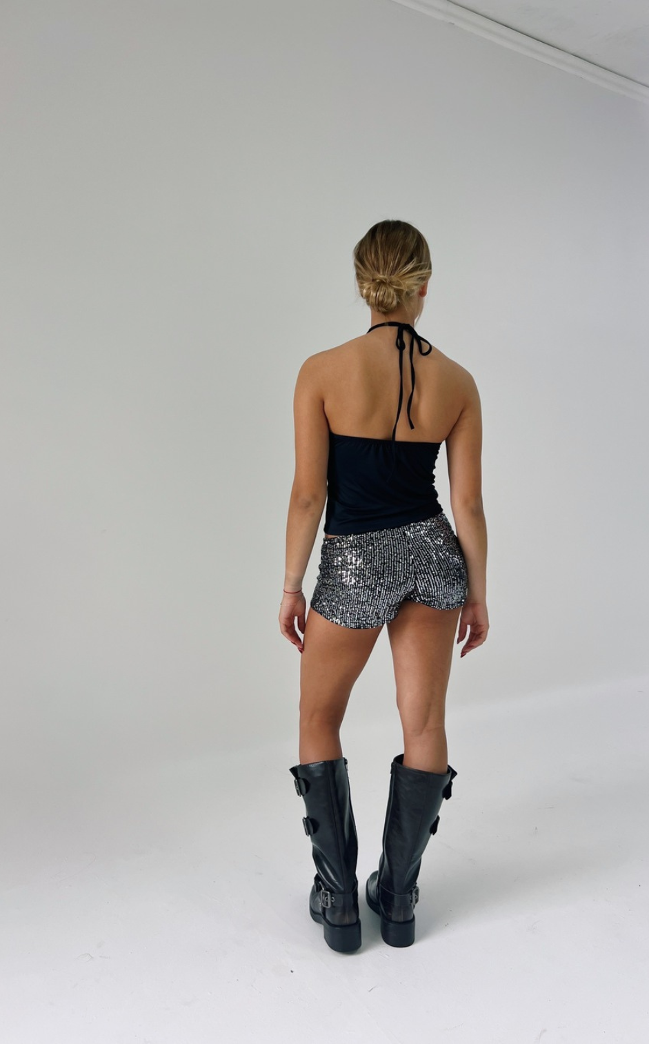 microshort plateado